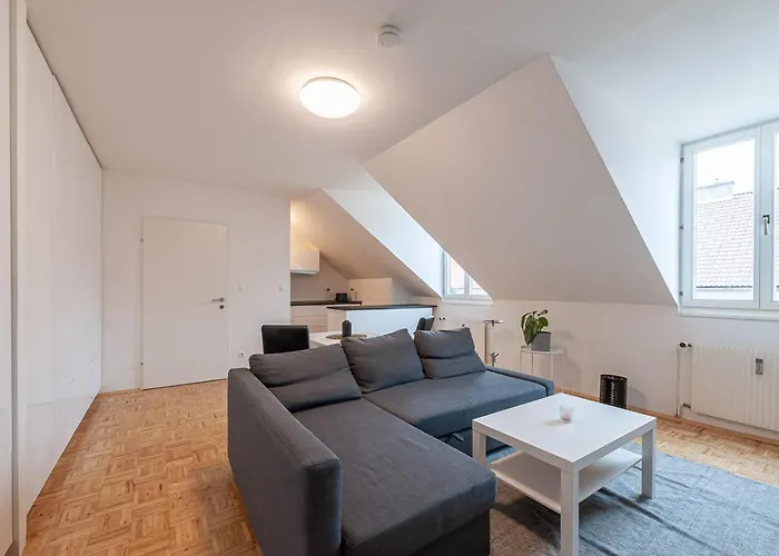 2 In Der Stadt - Grazy *